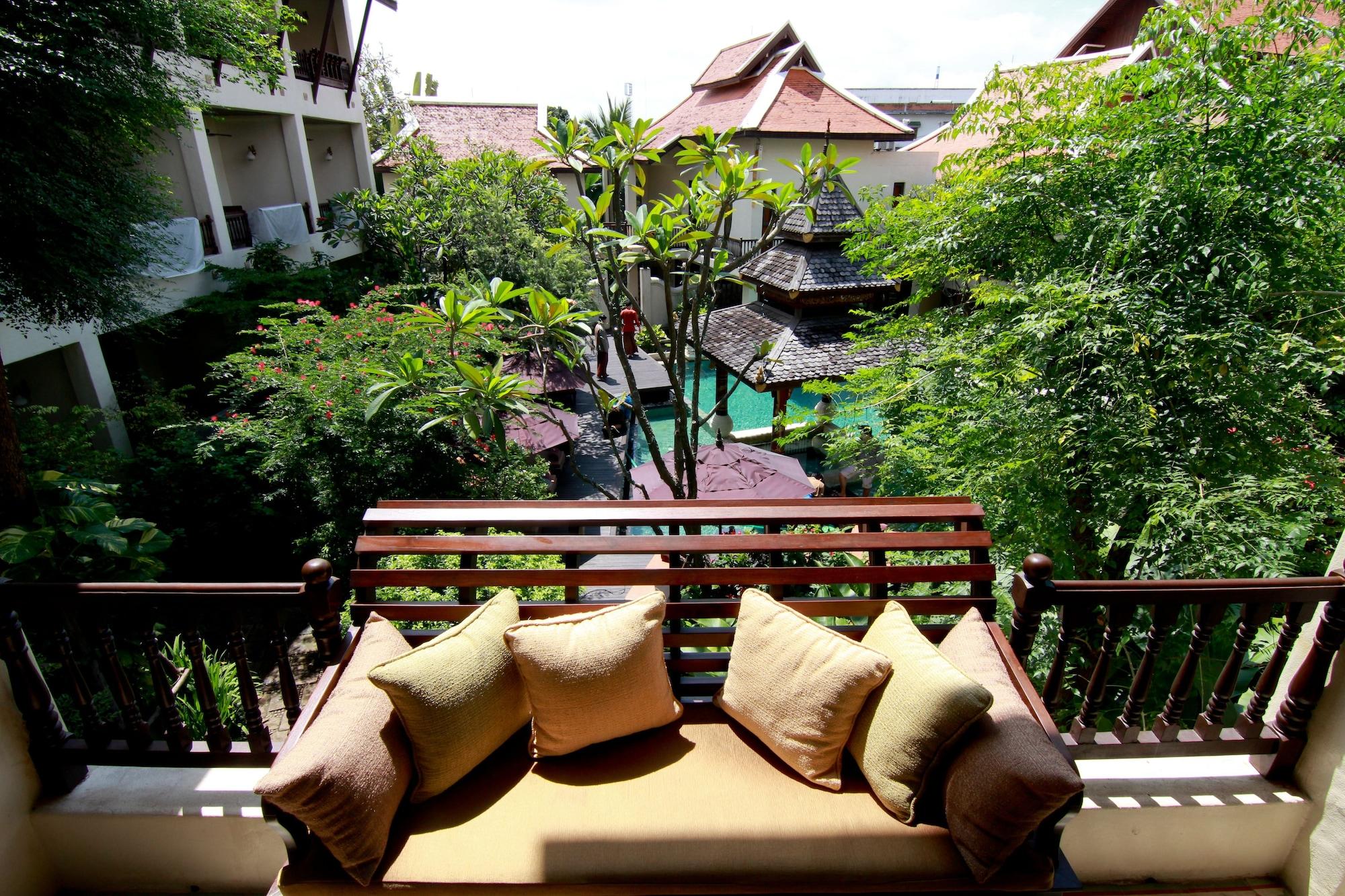 Puripunn Hideaway Hotell Chiang Mai Exteriör bild