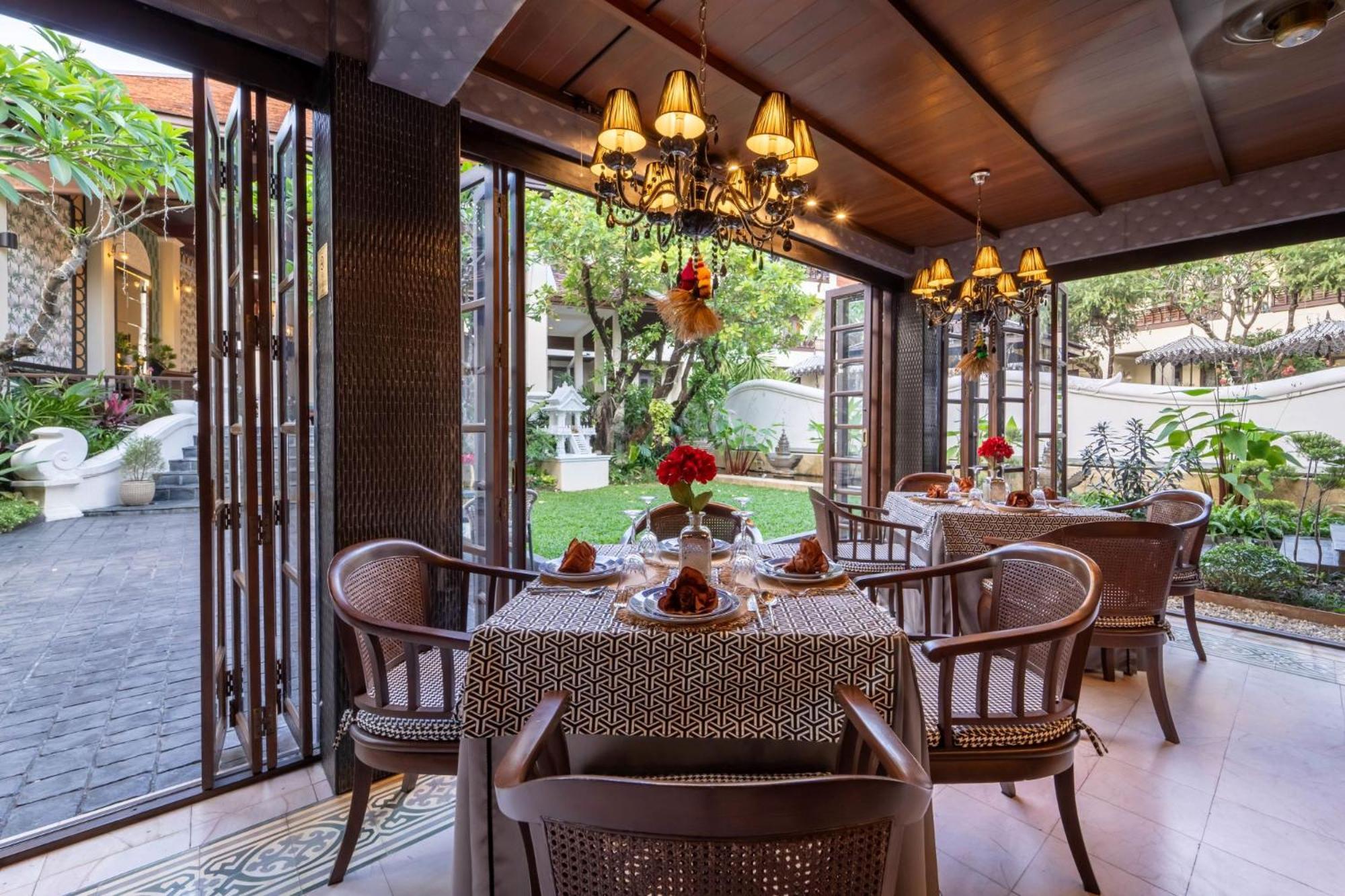 Puripunn Hideaway Hotell Chiang Mai Exteriör bild