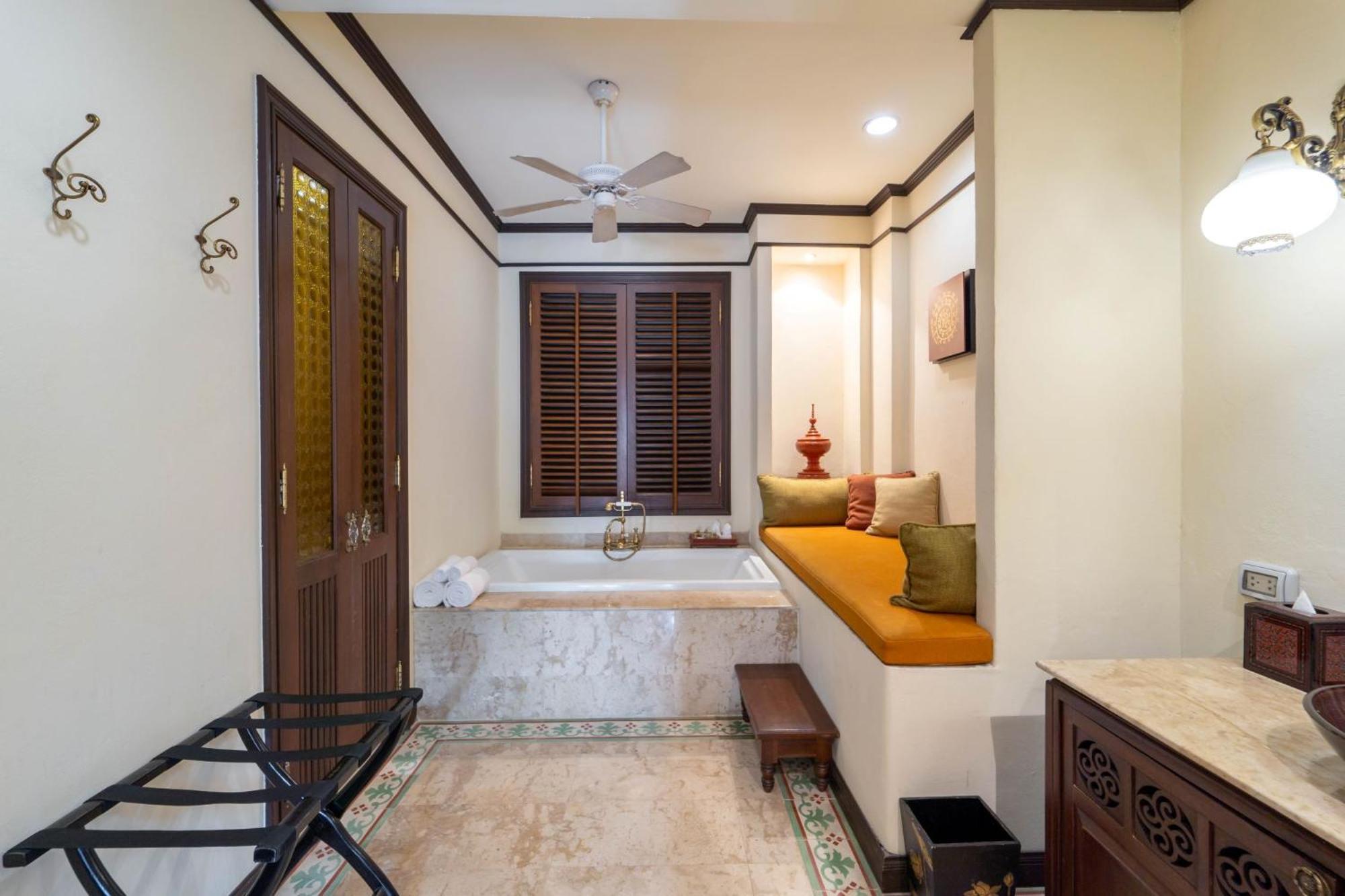 Puripunn Hideaway Hotell Chiang Mai Exteriör bild