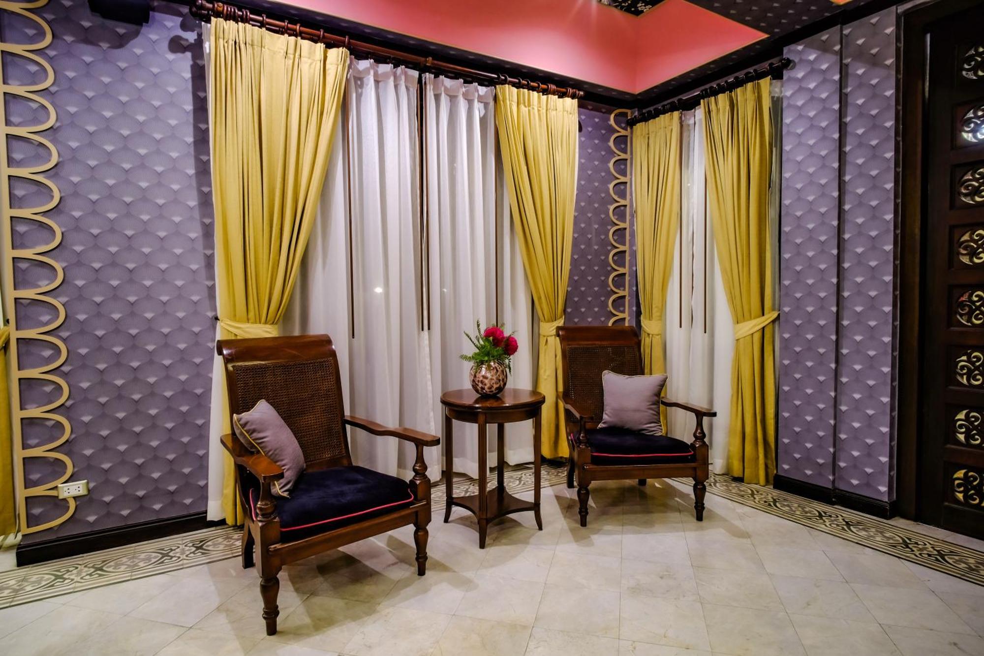 Puripunn Hideaway Hotell Chiang Mai Exteriör bild